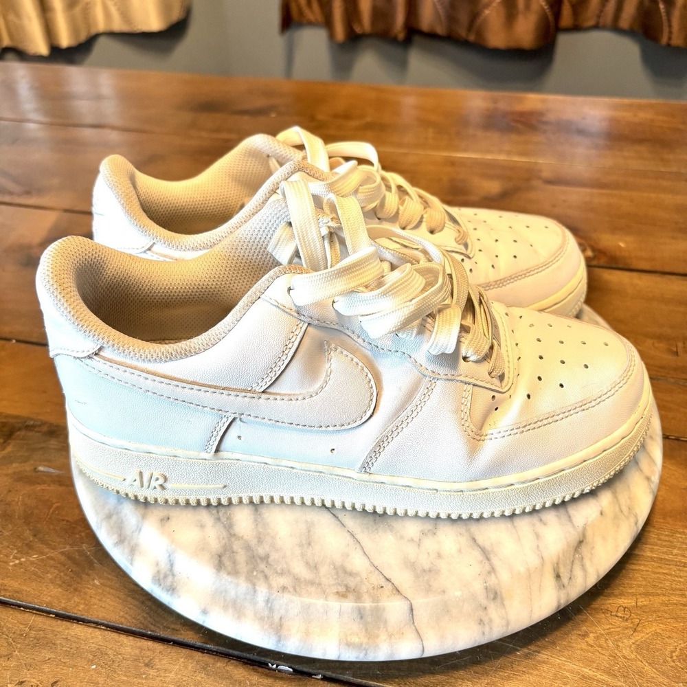 Nike Air Force 1 Triple White Women US 7.5 EU 38.5 Shoes Distressed DD8959-100